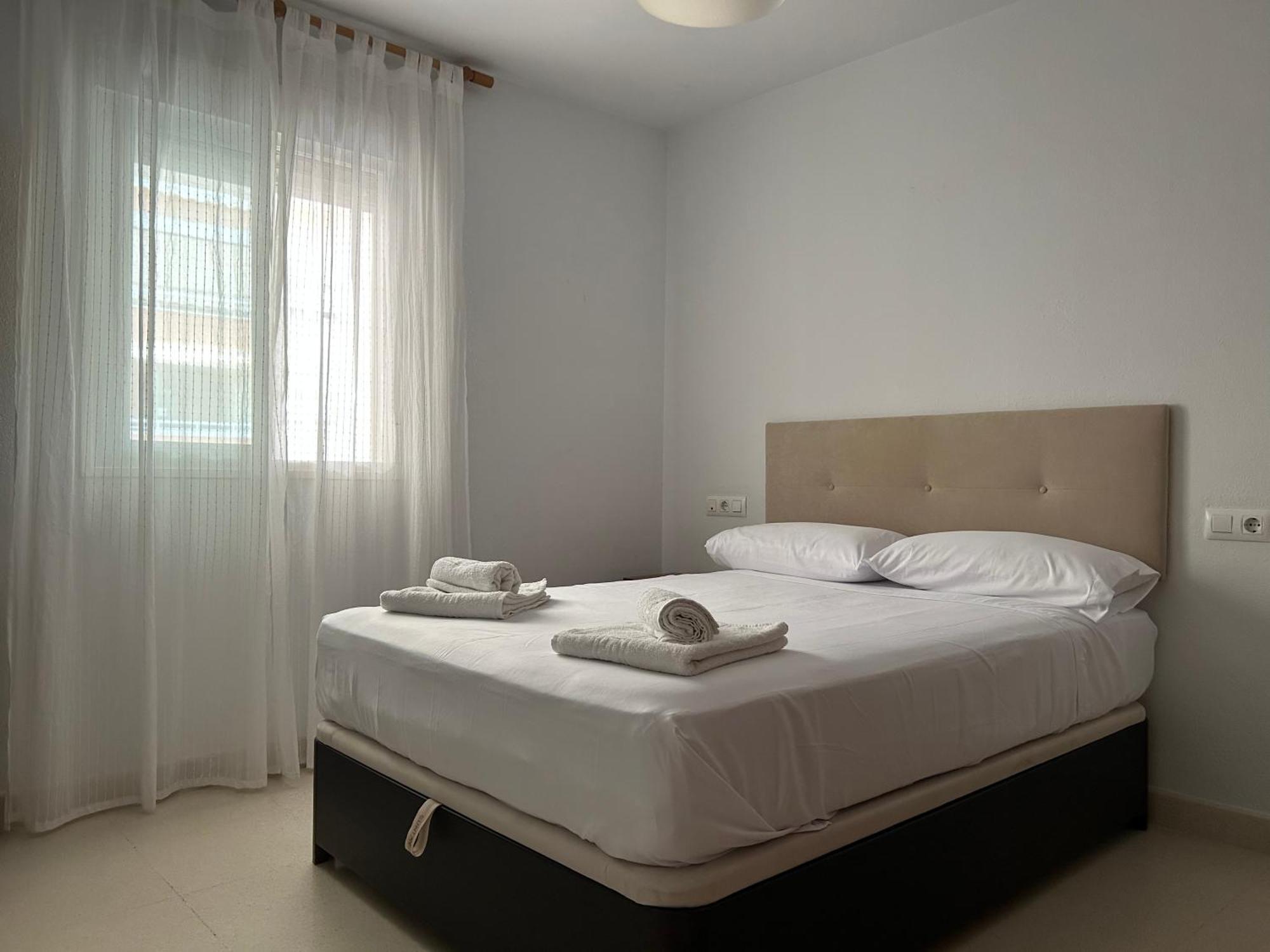 Garden Teatinos, Apartamento Con Piscina Y Ac Málaga Buitenkant foto